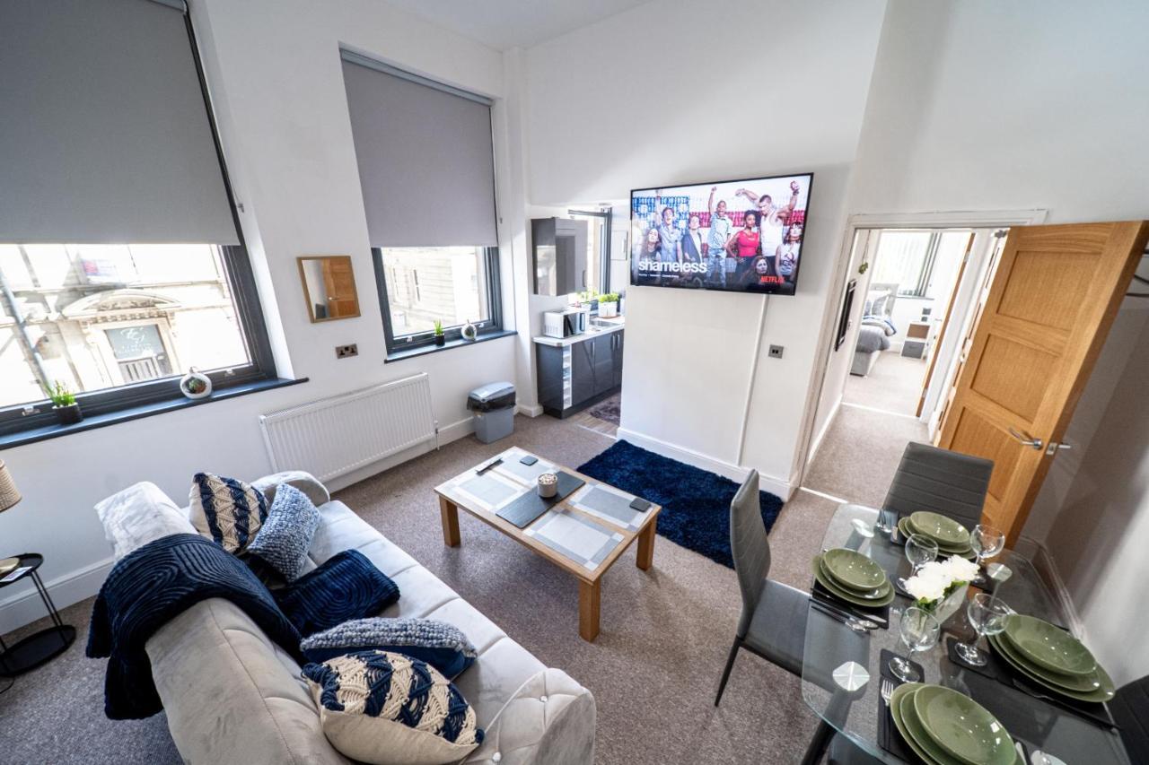 Cozy 1-Bedroom Apartment In The Heart Of Barnsley Town Centre Exterior foto